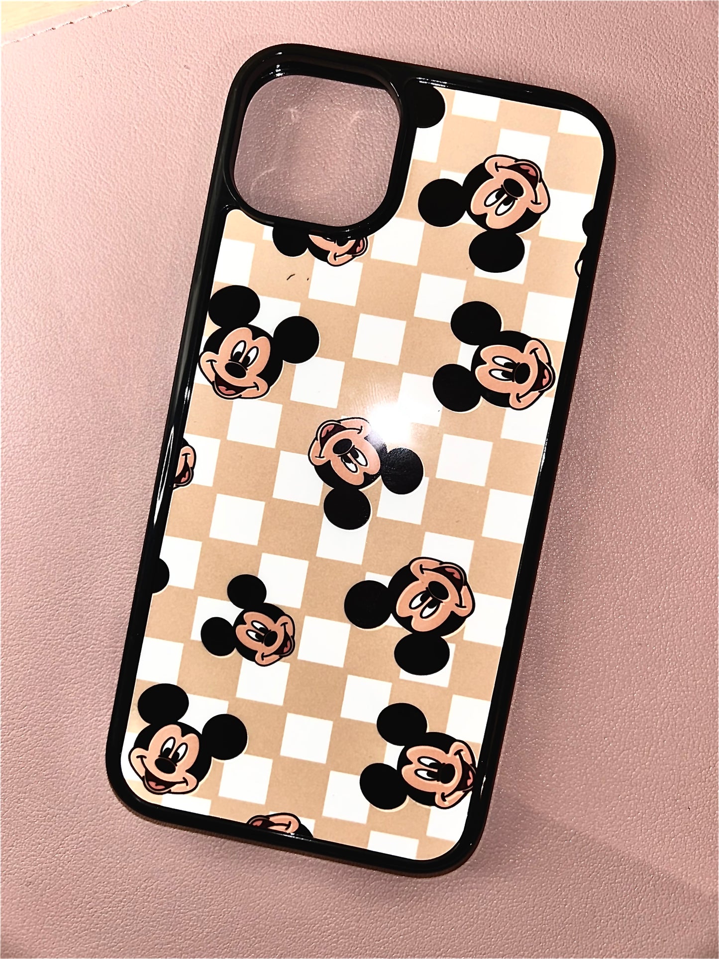Mickey chequered phone case