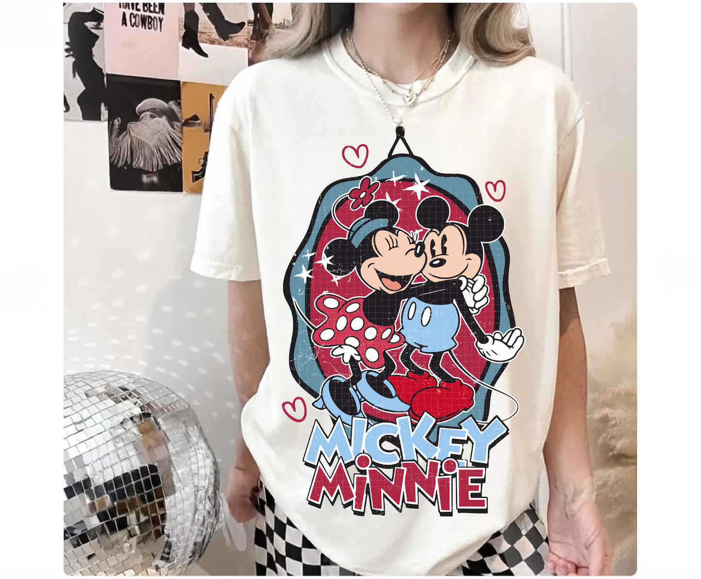 Mickey & Minnie Kiss
