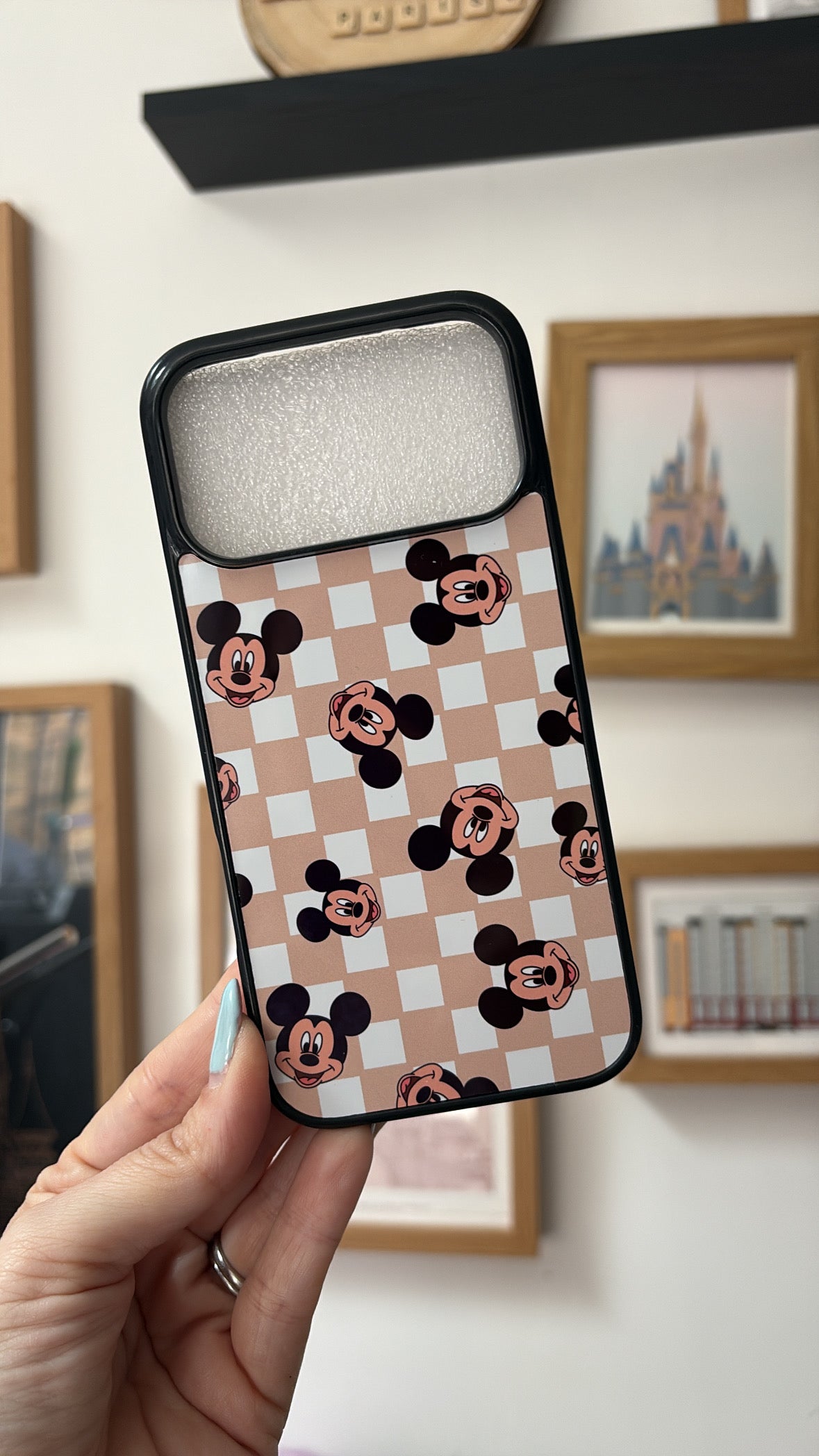 Mickey chequered phone case