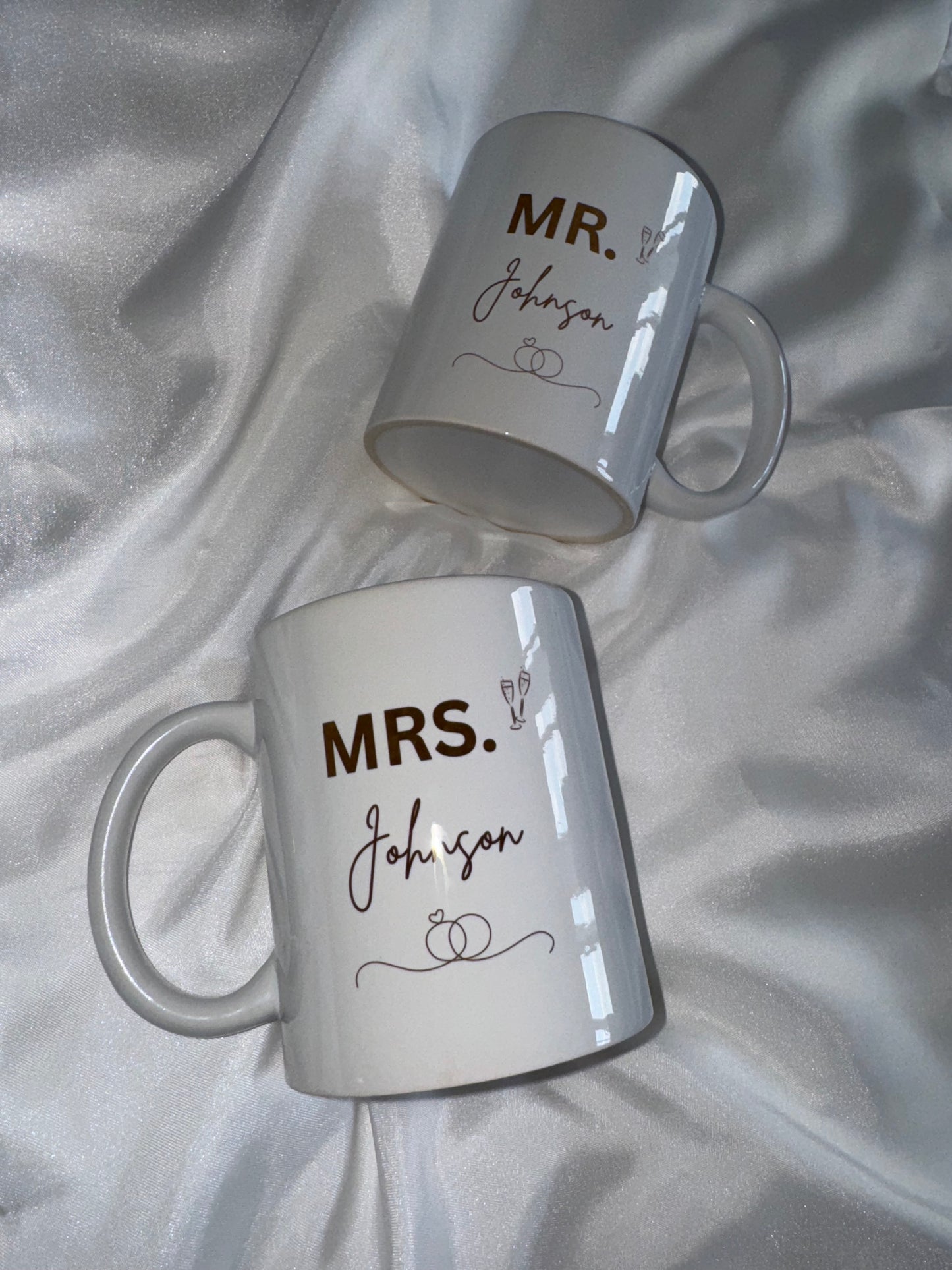 Mr & Mrs mug set