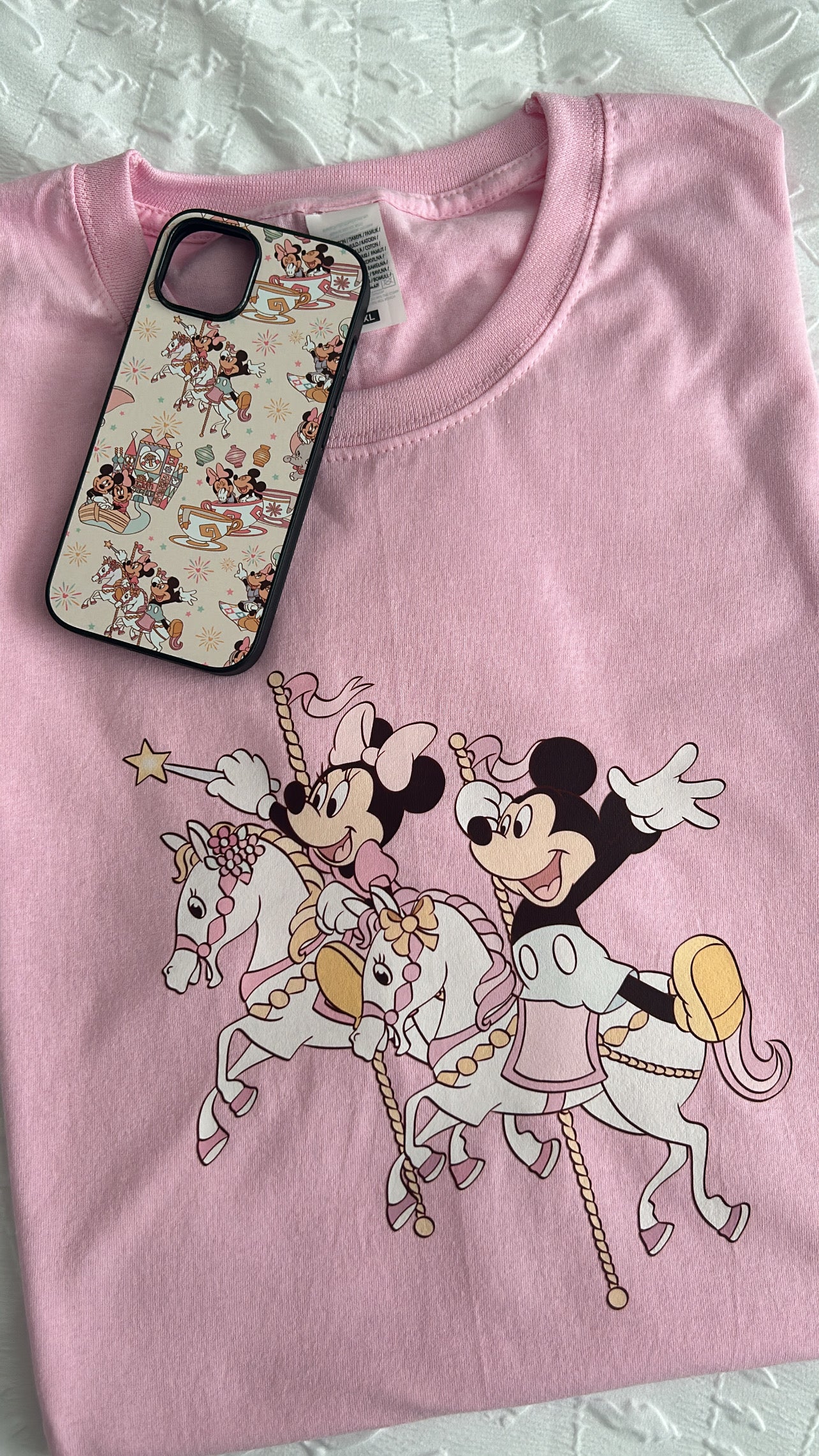 Fantasyland Carousel Pink T-shirt 2XL - No phone case!!